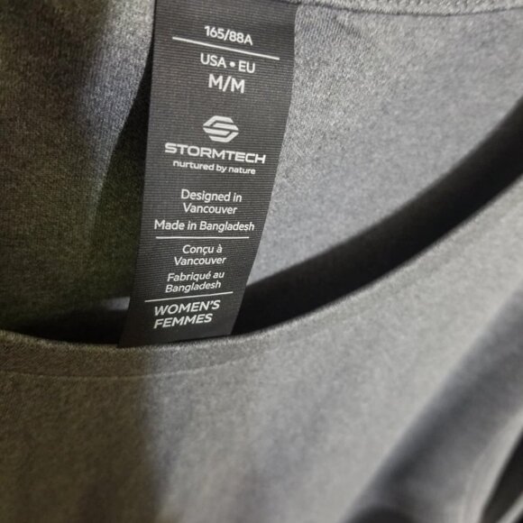 Stormtech NWT Grey Athletic Shirt Medium Top Fitted Activewear Sporty Dry - Picture 3 of 6